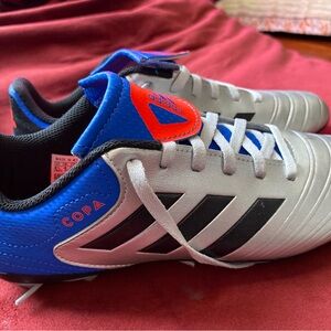 Adidas Kids Copa soccer shoes cleats - Blue, Black, and White 4.5 youth